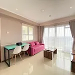 Modern & Cozy 2Br At Gateway Pasteur Apartment By Travelio