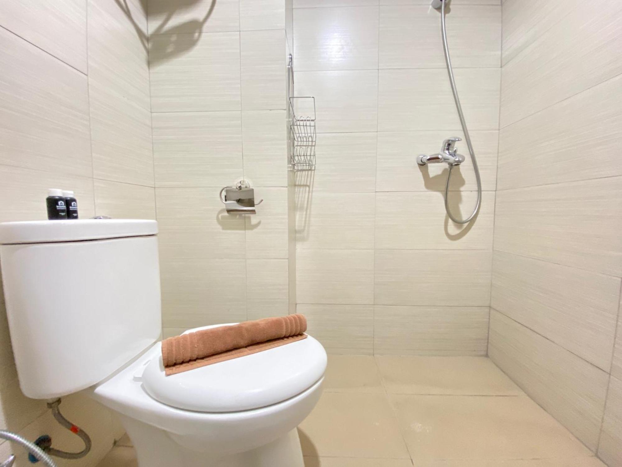 Modern & Cozy 2br At Gateway Pasteur By Travelio Bandung