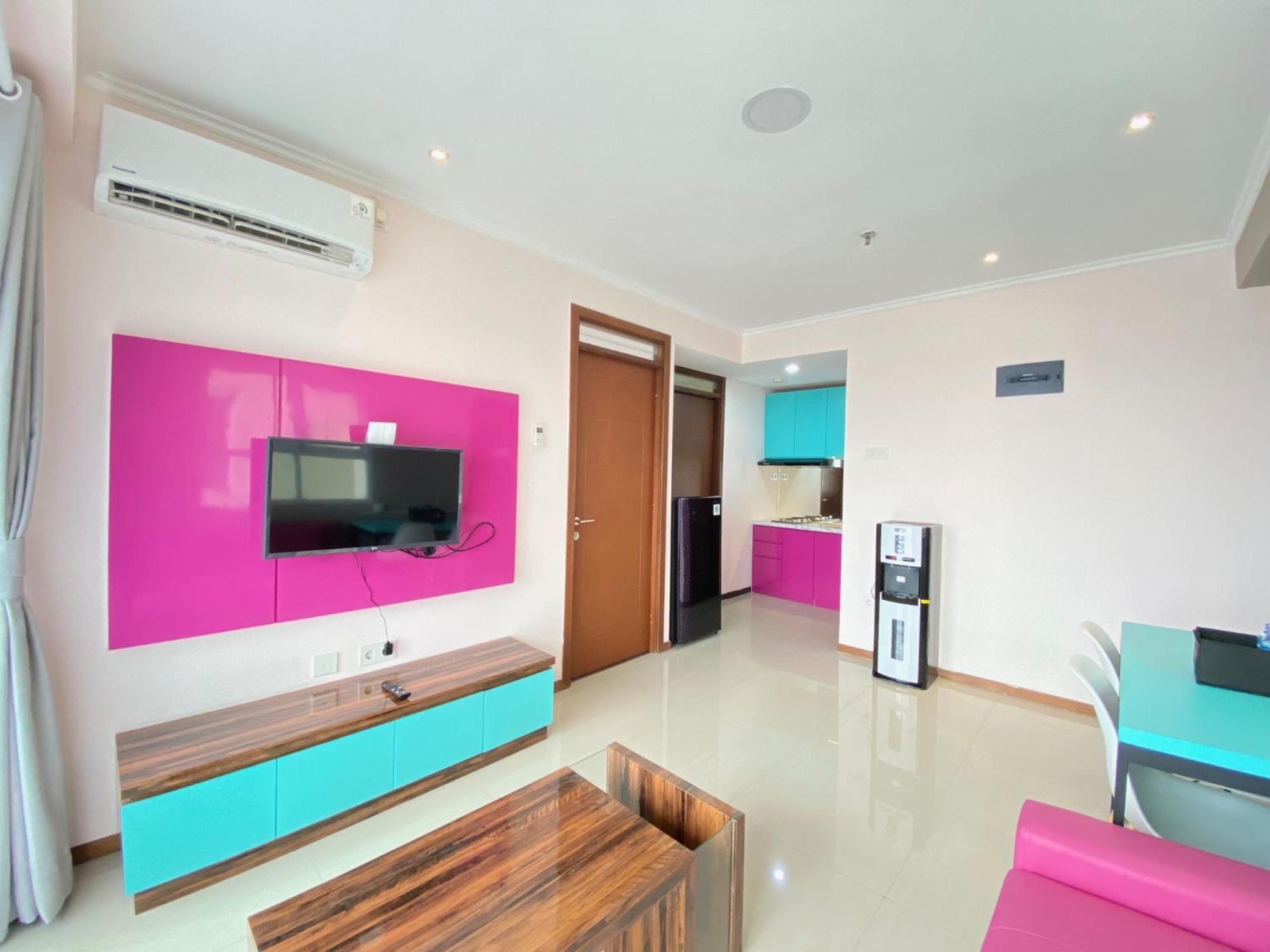Apartemen Modern & Cozy 2br At Gateway Pasteur By Travelio