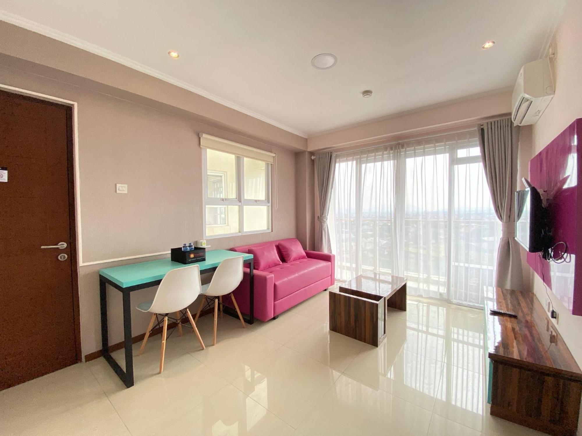 Apartemen Modern & Cozy 2br At Gateway Pasteur By Travelio *